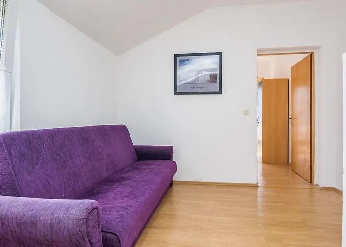 Napros 4 By Interhome Apartman